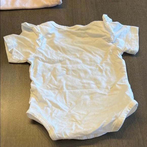 Baby Girl Bodysuits and Shorts Set #419 - Picture 5 of 7